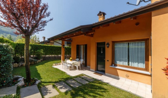 VILLA - “RESIDENCE LAGO DI ENDINE” – LAGO DI ENDINE