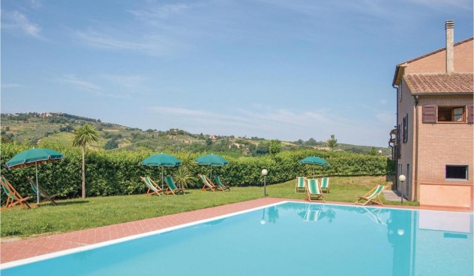 Awesome apartment in Montaione FI with 2 Bedrooms and Outdoor swimming pool