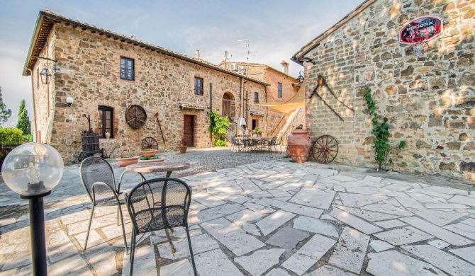 Boutique Villa in Montalcino with Private Pool