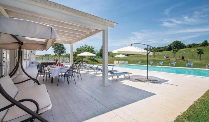 Amazing home in Montecastrilli with 7 Bedrooms, Private swimming pool and Outdoor swimming pool