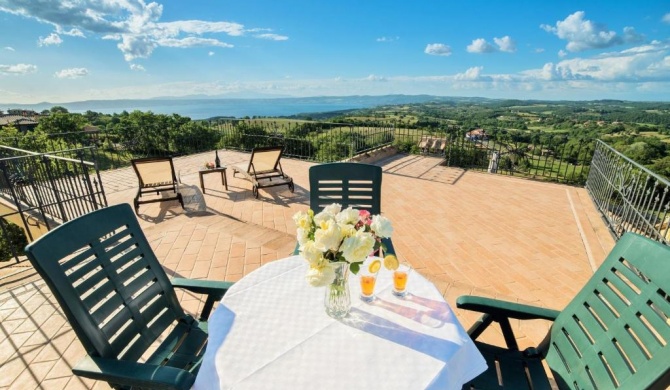 Peaceful Villa in Montefiascone with Bubble Bath