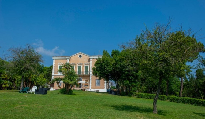 Tenuta Villa Colle Sereno