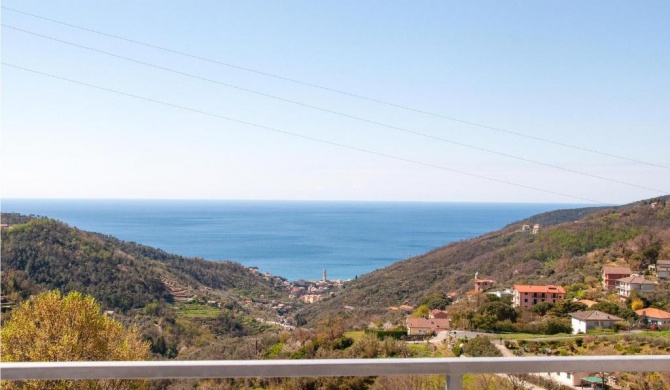 Stunning apartment in Moneglia with WiFi
