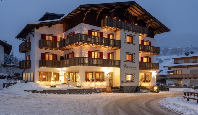 Hotel Dolomiten