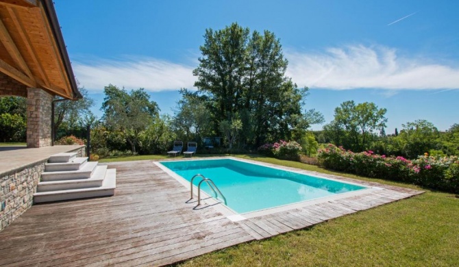 Villa Marina con piscina by Wonderful Italy