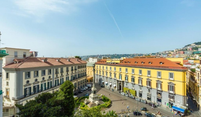 Elegante appartamento a Piazza dei Martiri by Wonderful Italy