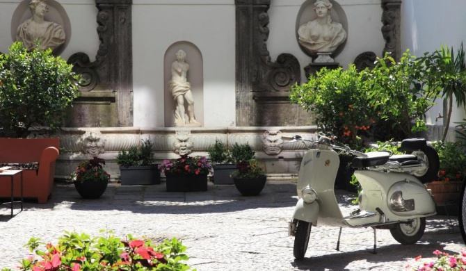 Hotel Piazza Bellini & Apartments